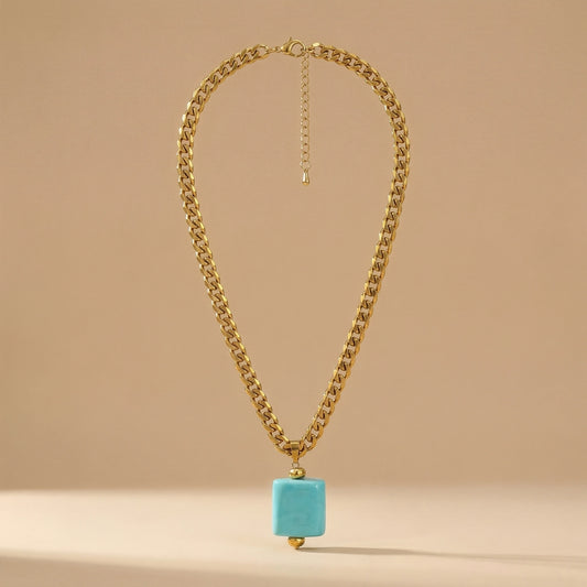 Tera Chunky Gold Necklace with Glass Pendant